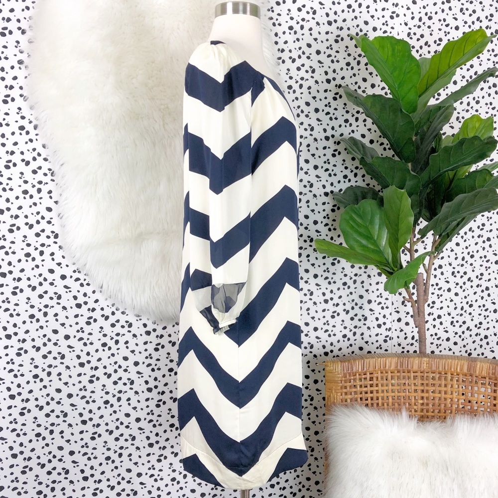 Diane Von Furstenberg | Silk Brygid Chevron Dress - Picture 4 of 7